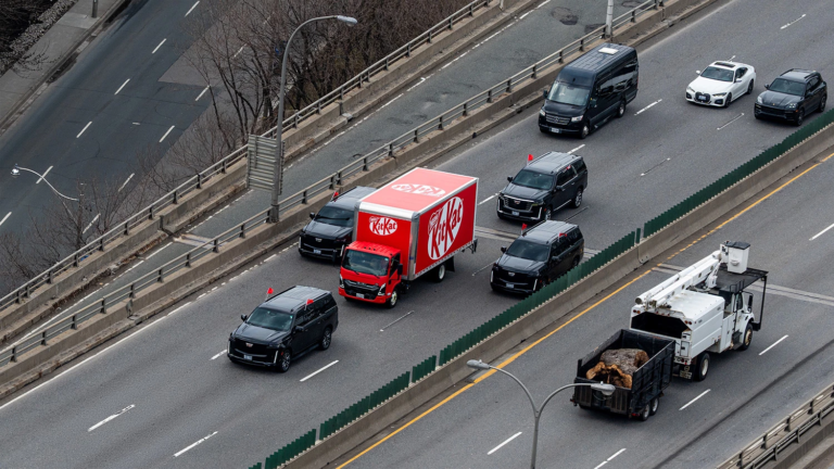 1KITKAT_TRUCK_AERIAL_SHOT-