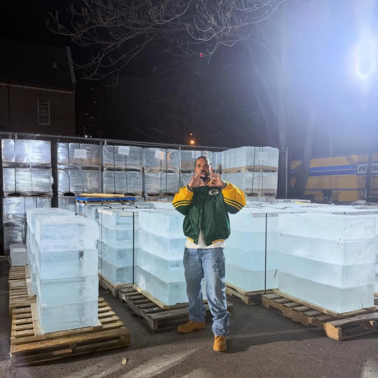 ICE MAN DOWNTOWN TORONTO