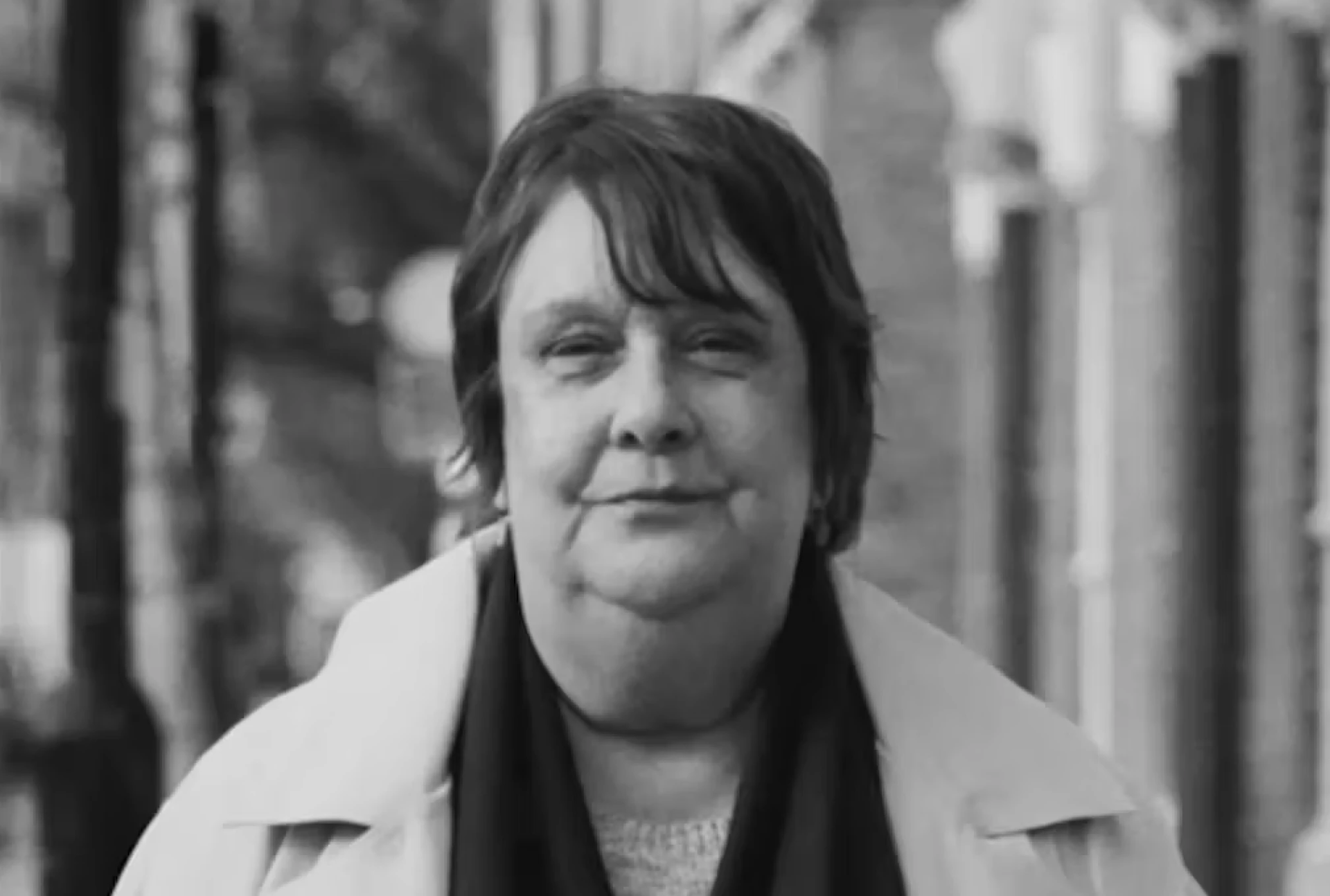 Kathy Burke pub guardian