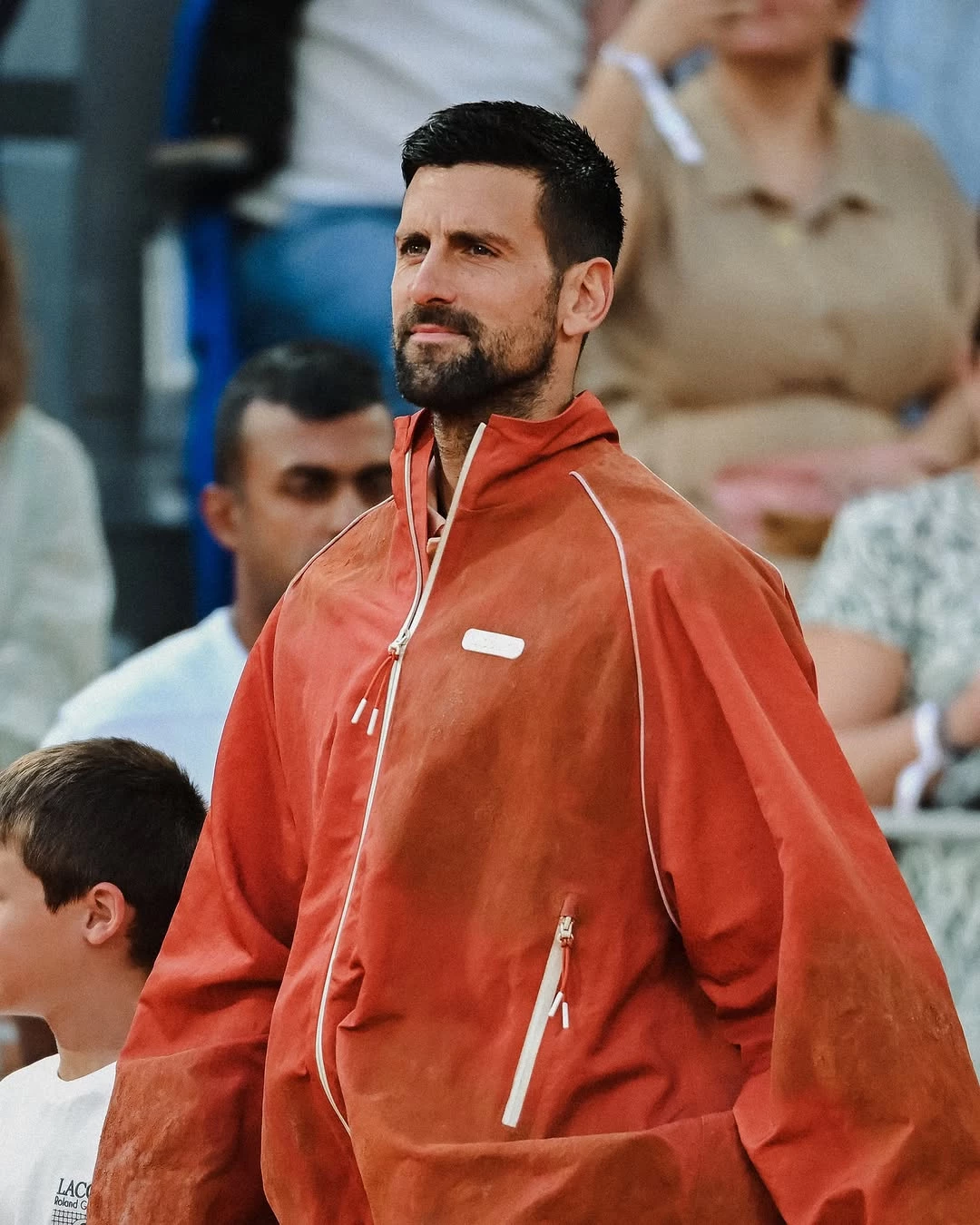 Lacoste- veste-Roland-Garros-Djokovic 
