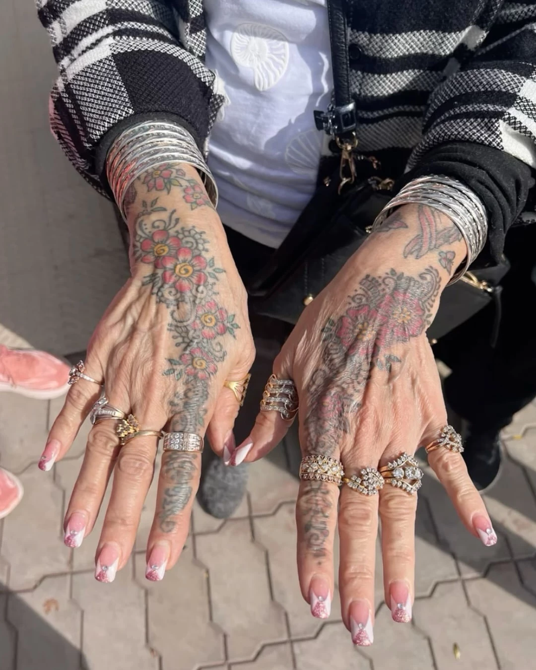 tattoo-hand-old